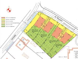 Bouwgrond van 749,34 m² geschikt voor het bouwen van een vrijstaande woning, deel uitmakend van een kleine verkaveling te Tielen. <br /><br />Het perceel is rustig gelegen nabij het centrum van Tielen in een groene omgeving. <br /><br />Perceelbreedte vooraan van 19,97 meter en een perceeldiepte van circa 50 meter. <br /><br />Het perceel is geschikt voor het bouwen van een open bebouwing met een gevelbreedte van circa 12 meter, bouwdiepte gelijkvloers 17 meter, 13 meter 1ste verdieping en 9 meter onder dak. Zowel zadeldak als platdak zijn mogelijk. <br /><br />In de zijtuinstrook ter hoogte van lot 2 is een garage of carport toegelaten en achteraan is een zone voor bijgebouwen voorzien met een maximale oppervlakte van 75m². <br /><br />De loten zijn gelegen op wandel- en fietsafstand van het centrum van Tielen, winkels, scholen en het treinstation. <br /><br />Troeven:<br />•Groot perceel.<br />•Vrijstaande bebouwing. <br />•Uitstekende zuidwest oriëntatie met zon vanaf de middag. <br />•Treinstation en centrum op fietsafstand. <br />•Bijgebouw mogelijk. <br /><br />Indien u meer informatie wenst (verkavelingsplan, verkavelingsvoorschriften, …) of een plaatsbezoek wenst, tel. 014715008 of e-mail: info@vastgoedpicavet.be<br />