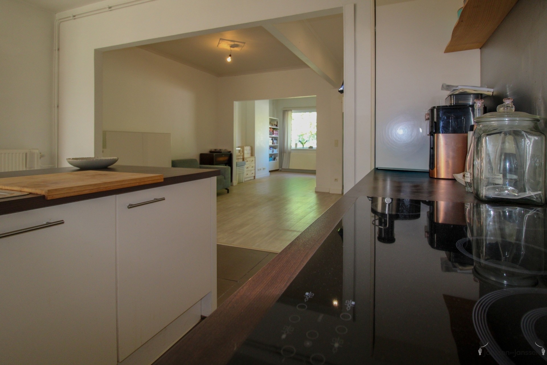 Propriété unique à vendre dans un quartier recherché - photo 3