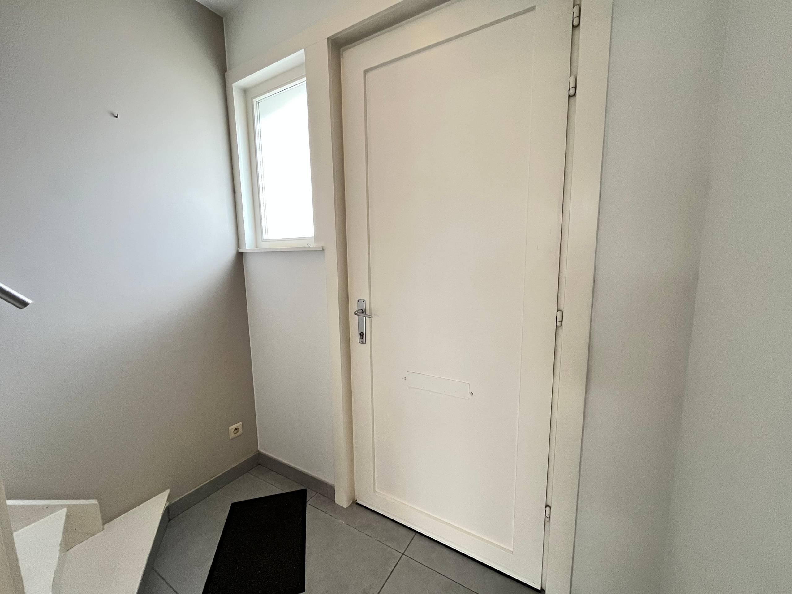 House for sale in Roeselare with 3 bedrooms - photo 2