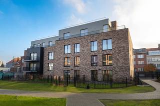 <p>Agatha Garden : Living completely green!</p>
<p>Agatha Garden is a unique project in Berchem-Sainte-Agathe, just on the outskirts of Grand-Bigard.</p>
<p>The project meets current energy standards and is built according to the "Future Proof" concept.</p>
<p>Located on the beautiful Avenue de Selliers de Moranville, yet surrounded by an abundance of nature, Agatha Garden has its own garden and offers a varied range of flats.</p>
<p>Make an appointment and visit our model!</p>
<p></p>
<p>> PEB A or B+</p>
<p>> Cellar mandatory (5.000 €)</p>
<p>> Parking spot available</p>