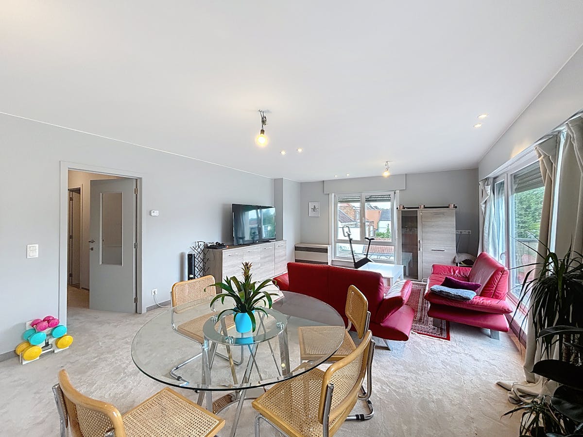 Gerenoveerd appartement met garage te koop, St-Michiels - foto 4