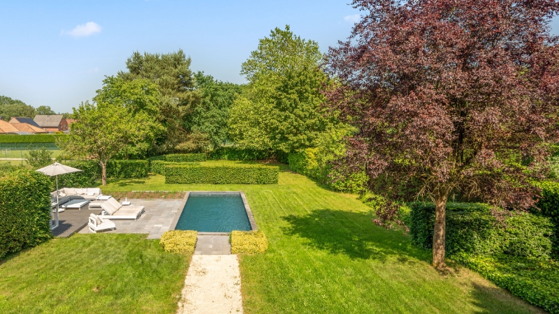Stijlvolle villa van 380m² op 18 are met openluchtzwembad - foto 2