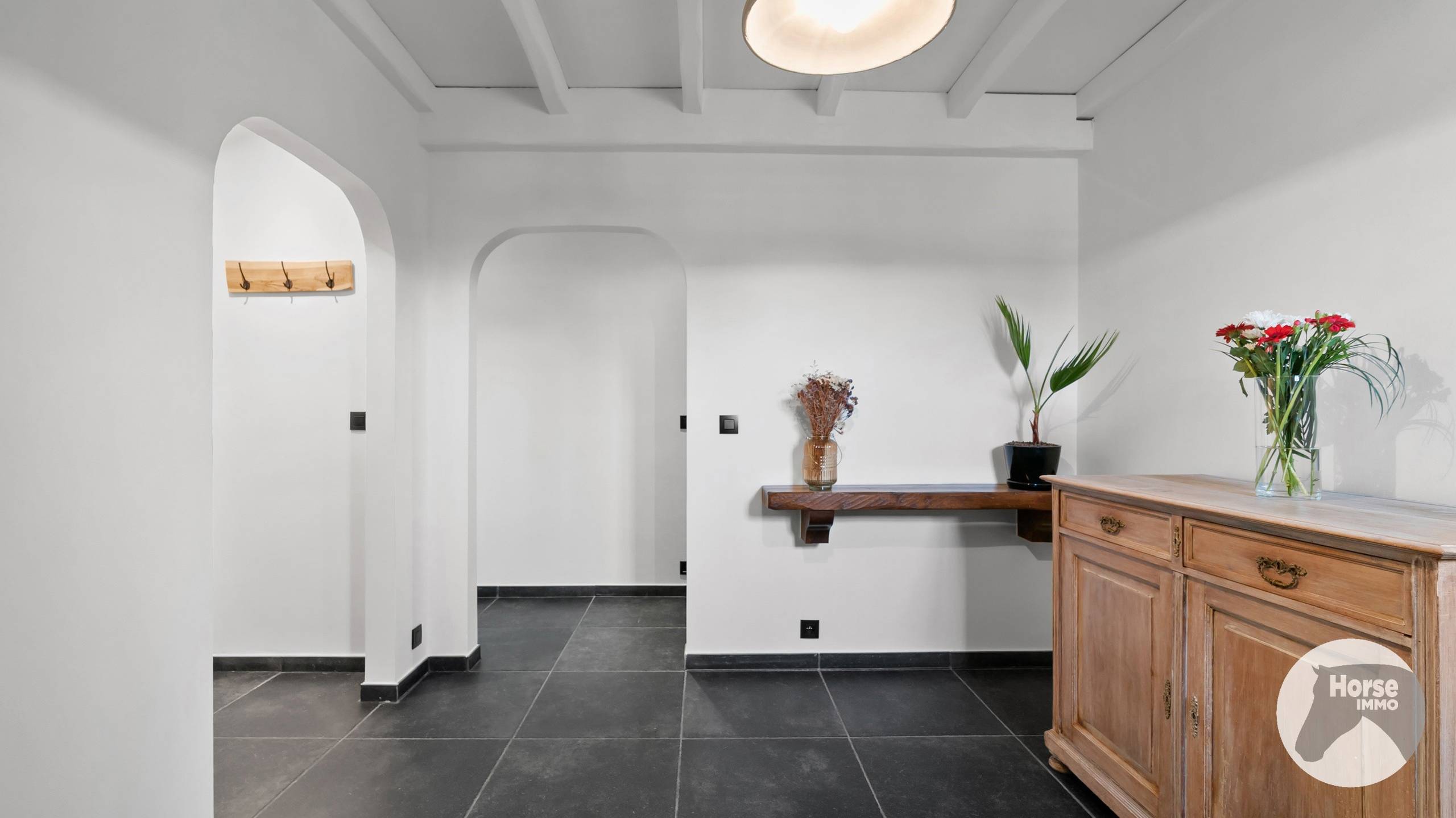 GALMAARDEN - Rustig gelegen woning met stallen op 55a - foto 4