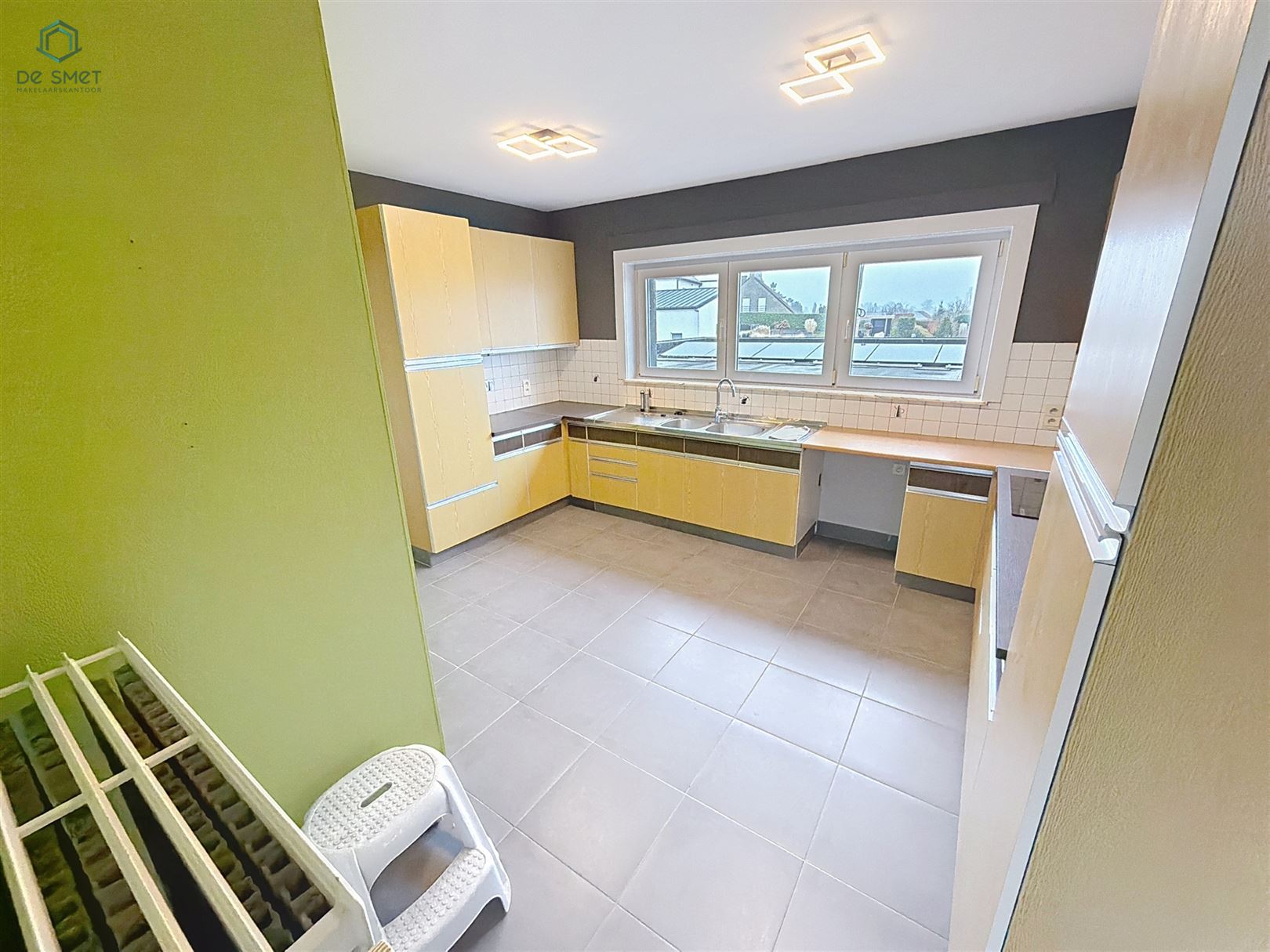 BEL APPARTEMENT AVEC 2 CHAMBRES ET TERRASSE - photo 4