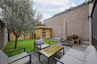 Algemeen:Dit energiezuinig gelijkvloersappartement is gebouwd in 2020 en afgewerkt met hoogwaardige materialen. Het beschikt over een privatieve...