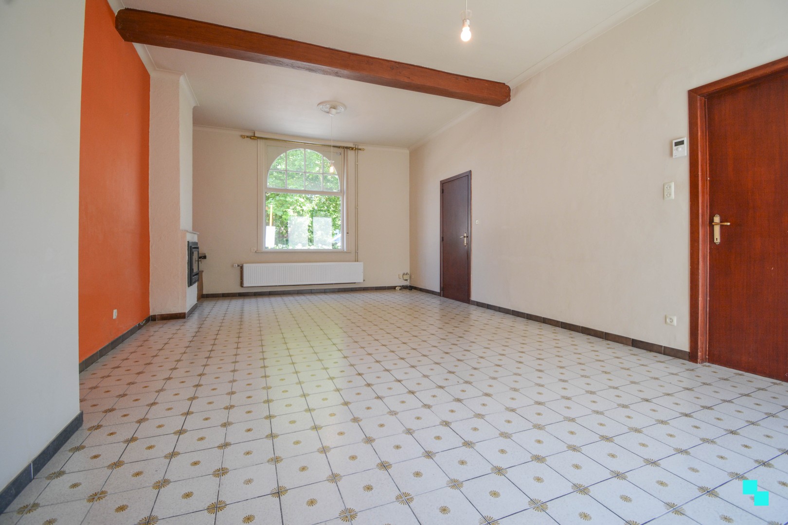 Te renoveren eengezinswoning in centrum Gits - photo 1