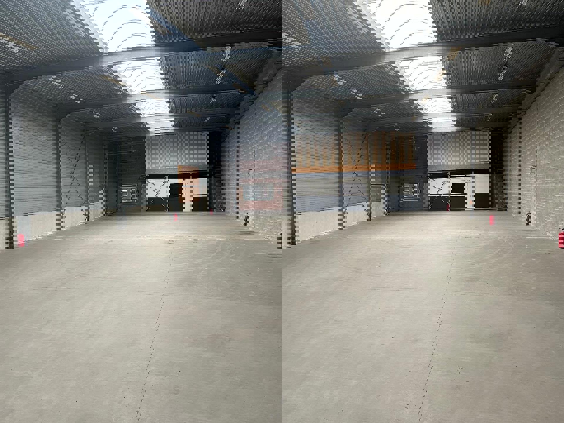 Kontich: magazijn 620m² met kantoor en buiten stockage - foto 2