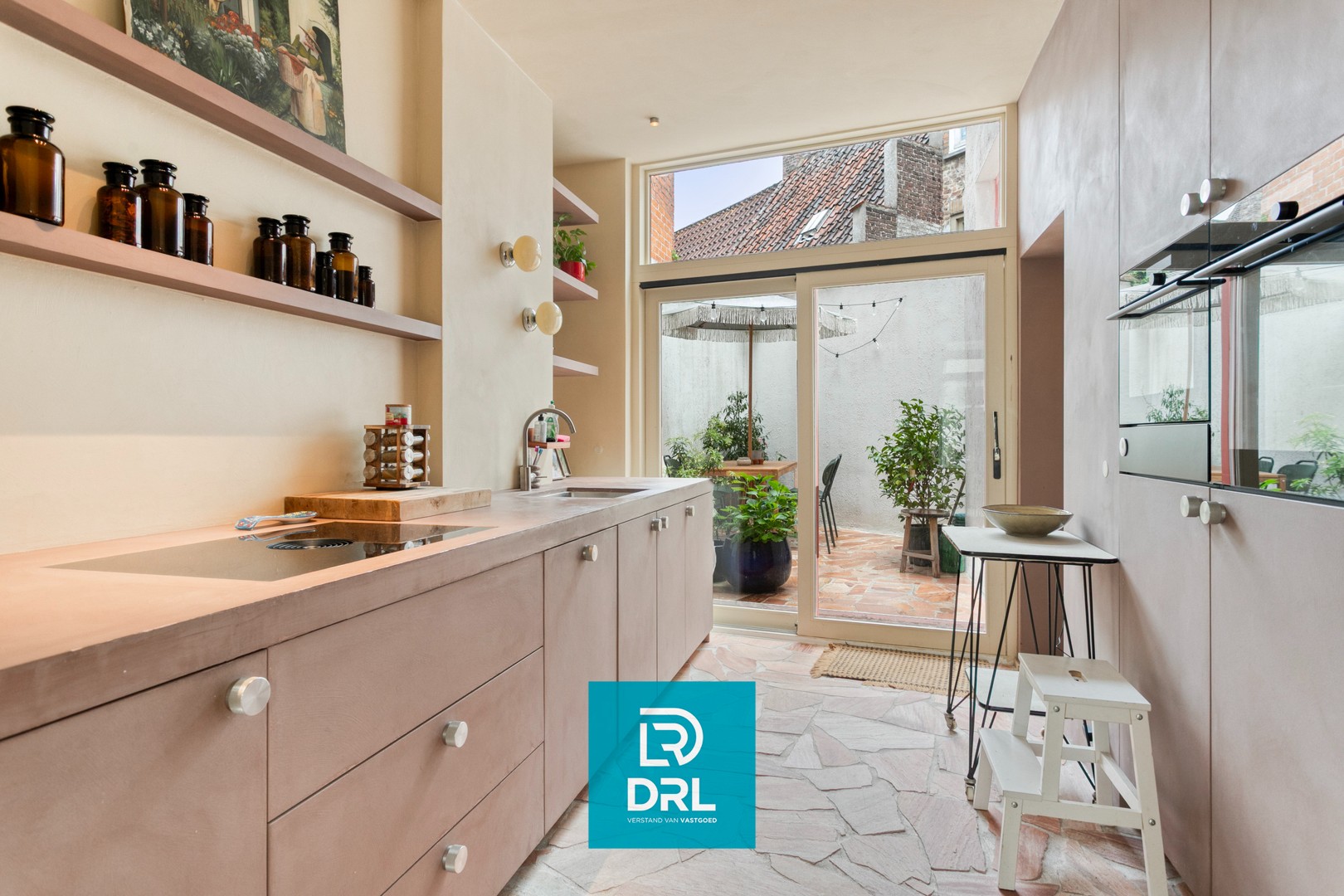 STIJLVOLLE WONING met MULTIFUNCTIONEEL GELIJKVLOERS te BRUGGE - foto 5