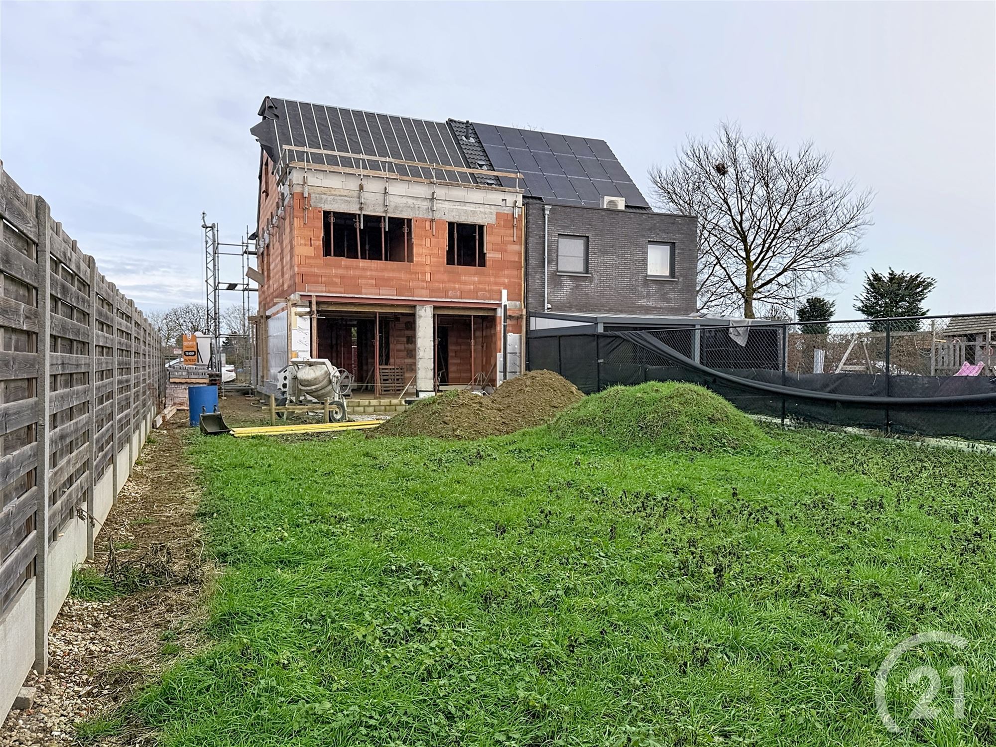 Nieuwbouwwoning in zeer rustige straat te koop! - foto 5