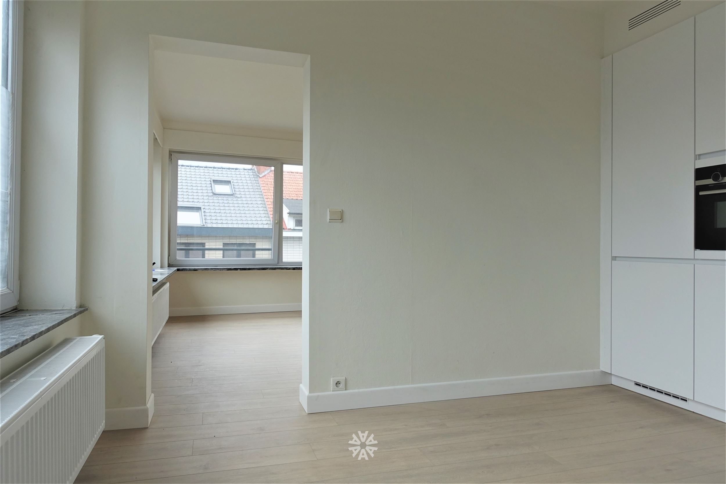 Gerenoveerd 2 slaapkamer appartement te huur in Gent - foto 5