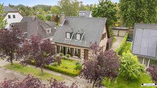 RUIME OPEN BEBOUWING MET PRACHTIGE TUIN OP TOPLOCATIE IN EKERENIn een rustige doodlopende straat in het gegeerde Ekeren-Donk bevindt zich deze...