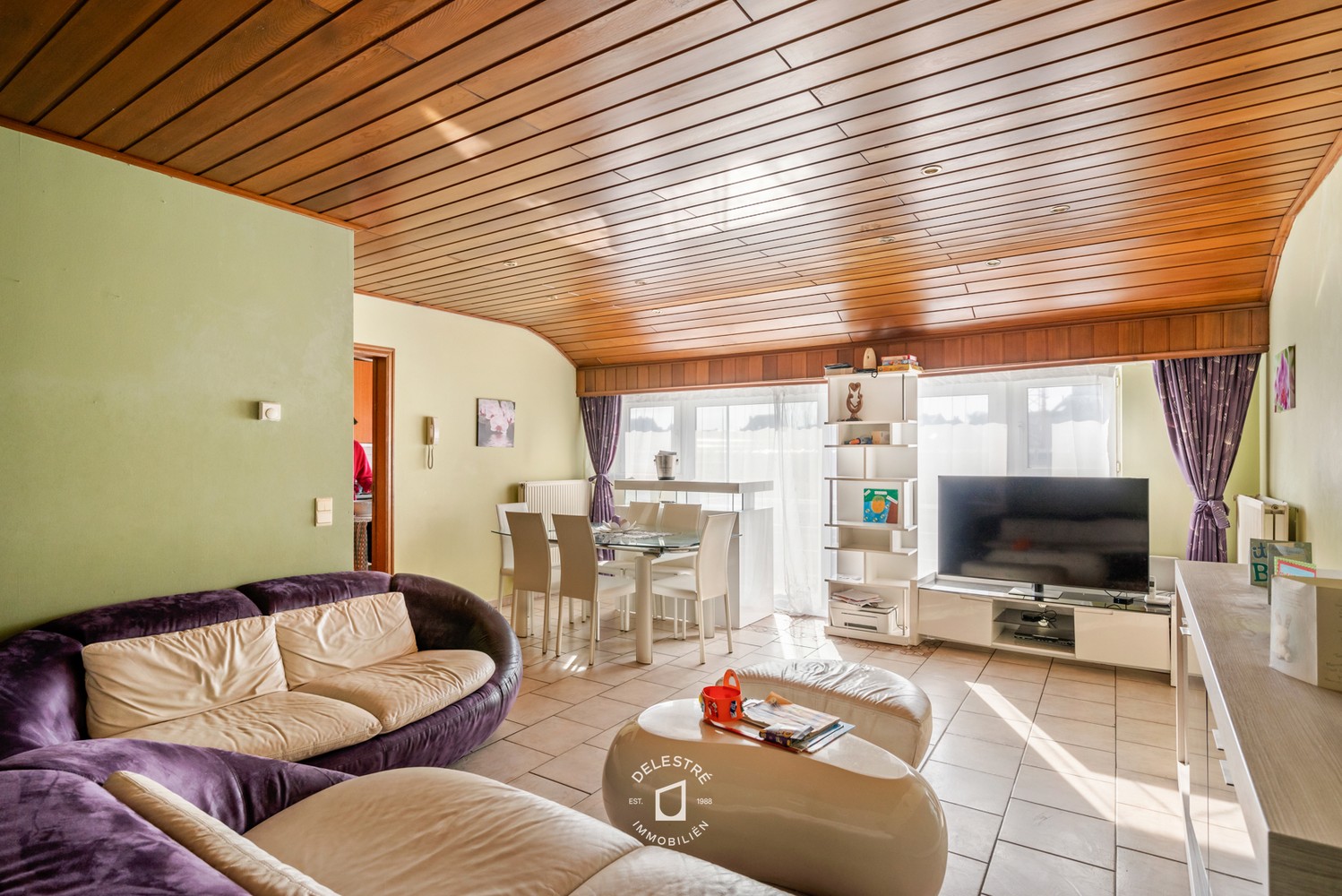 GOED ONDERHOUDEN WONING INCL. 2 GARAGES - foto 3