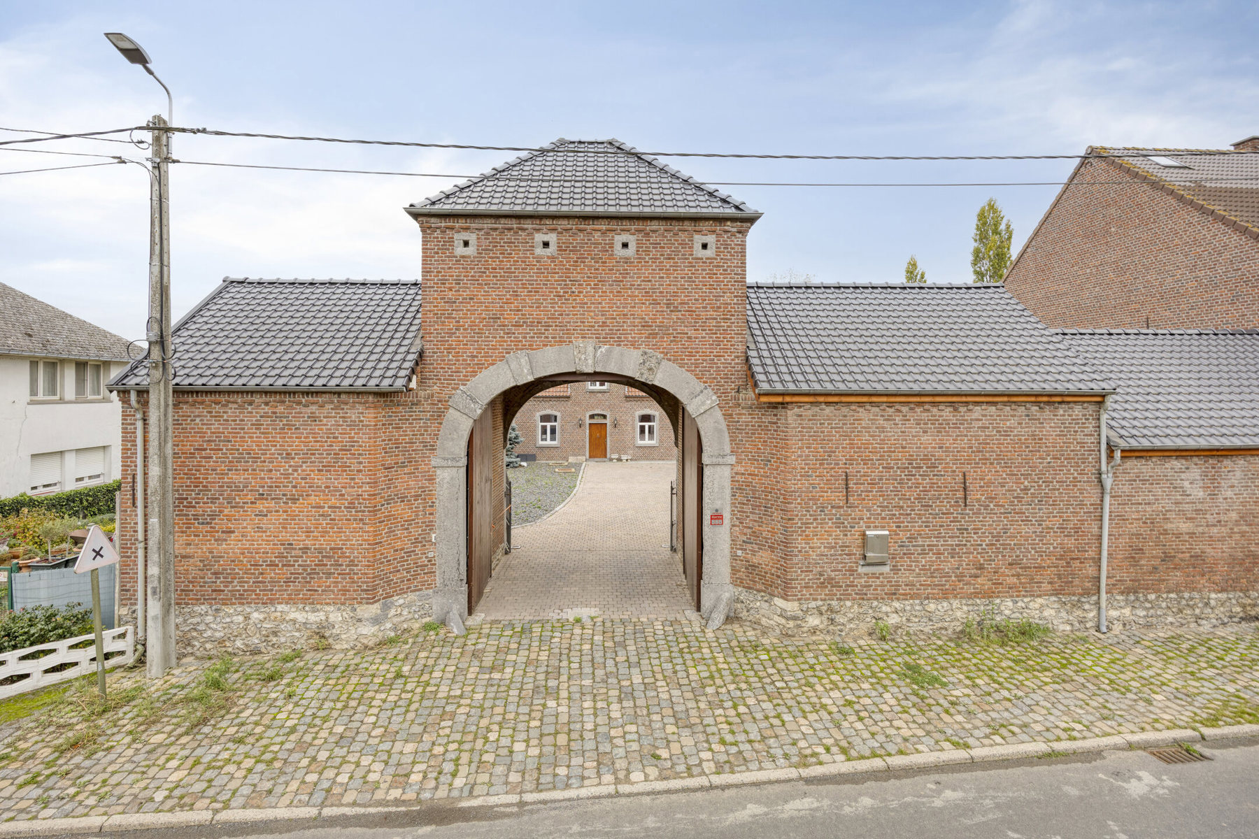 Zeer ruime en exclusieve villa op 39a 39ca in Jandrenouille - foto 3