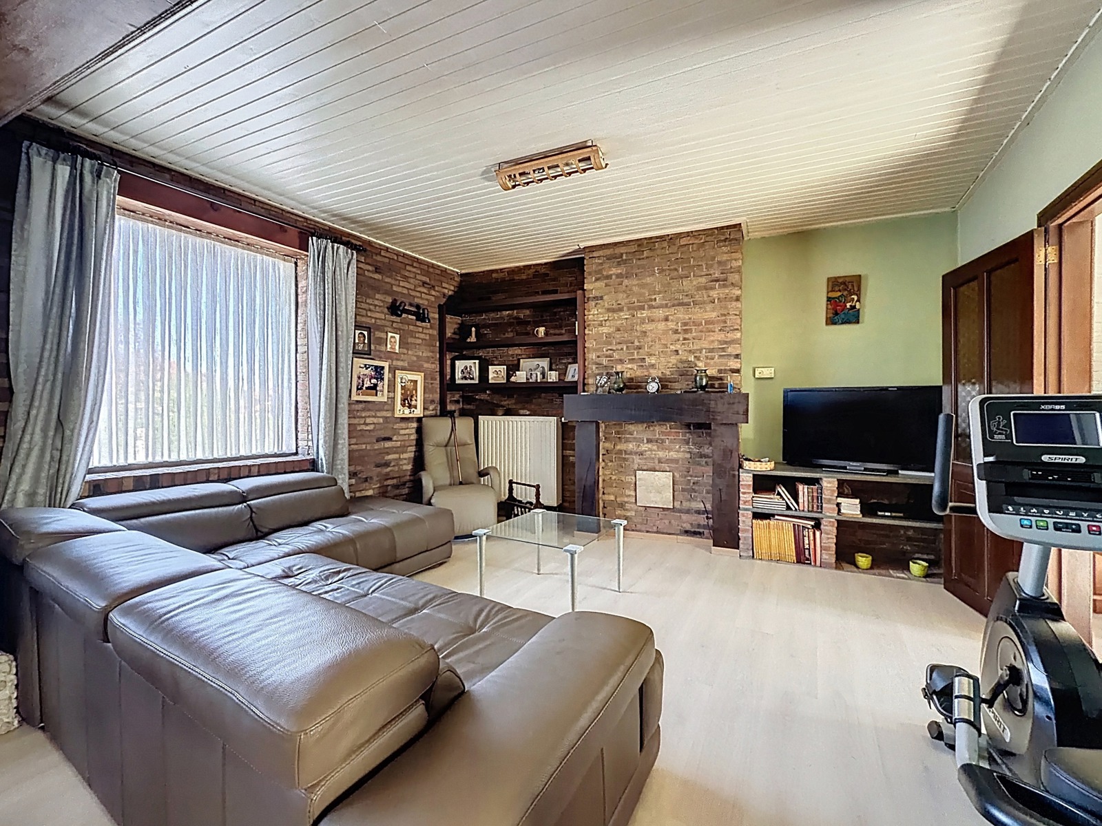 Te renoveren HOB met 5 SLPK, Tuin én Garage, op Toplocatie! - foto 5
