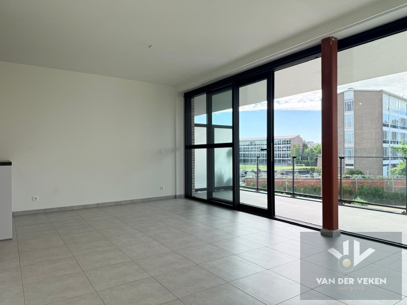 Rustig gelegen 2 slaapkamer appartement! - foto 3