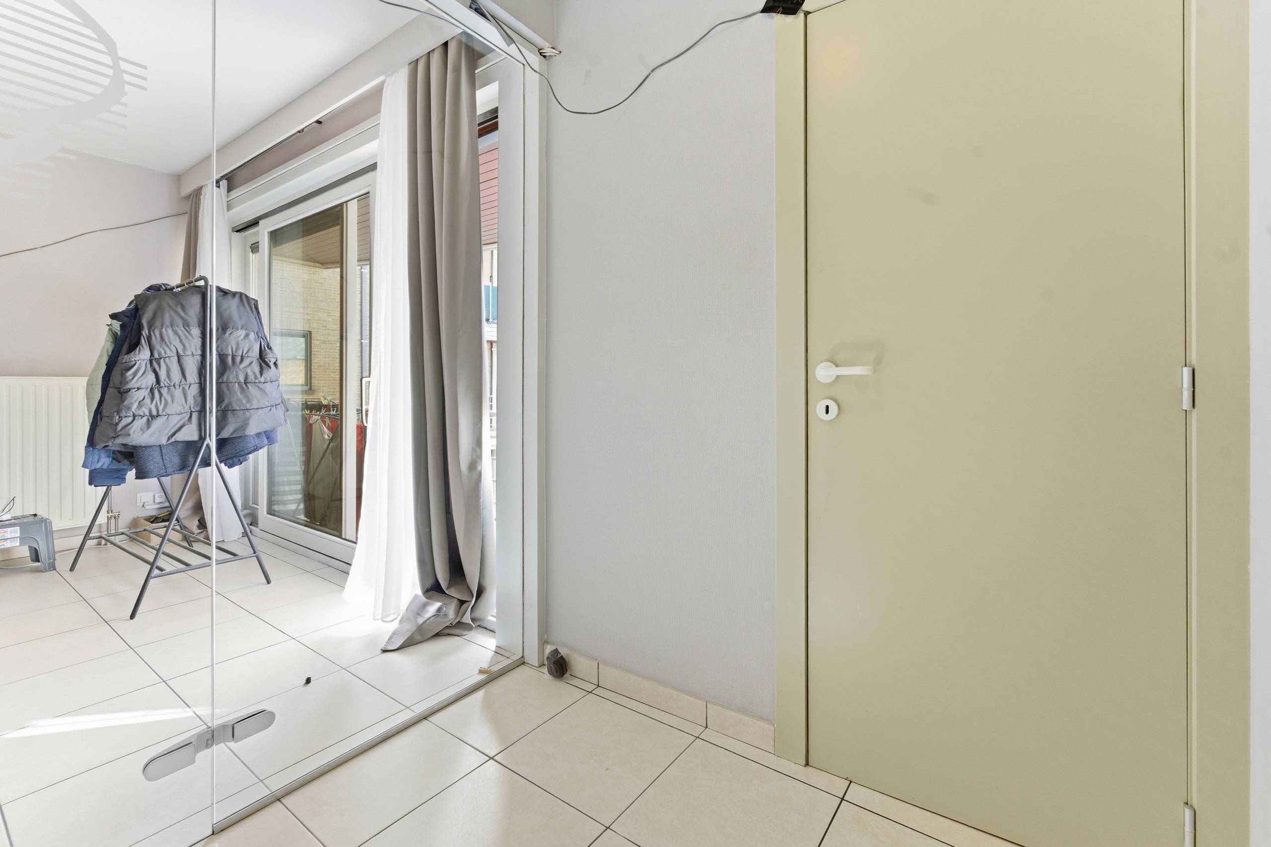 Apartment for sale in Veurne with 2 bedrooms - photo 2