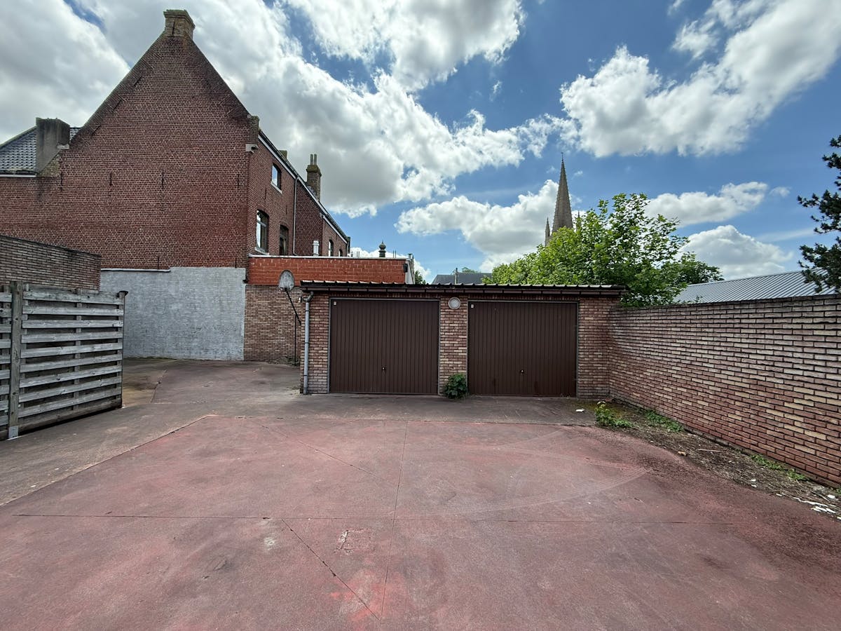 Garagecomplex met 5 garages te koop in Elverdinge - foto 4