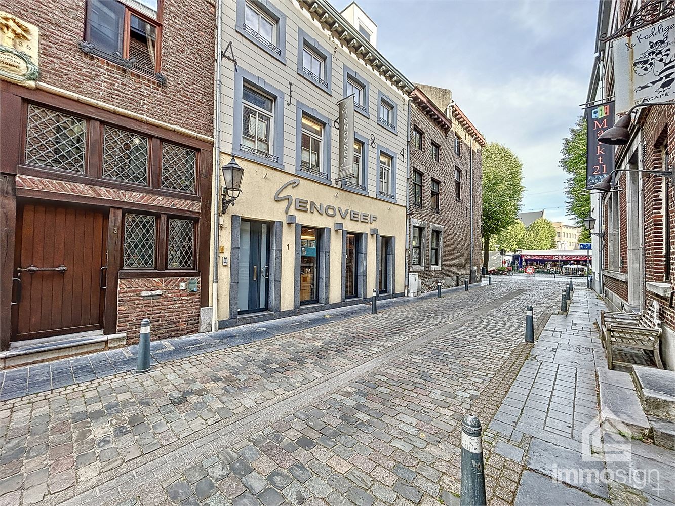 Prachtig handelspand met duplex midden in het centrum van Maaseik! - foto 1