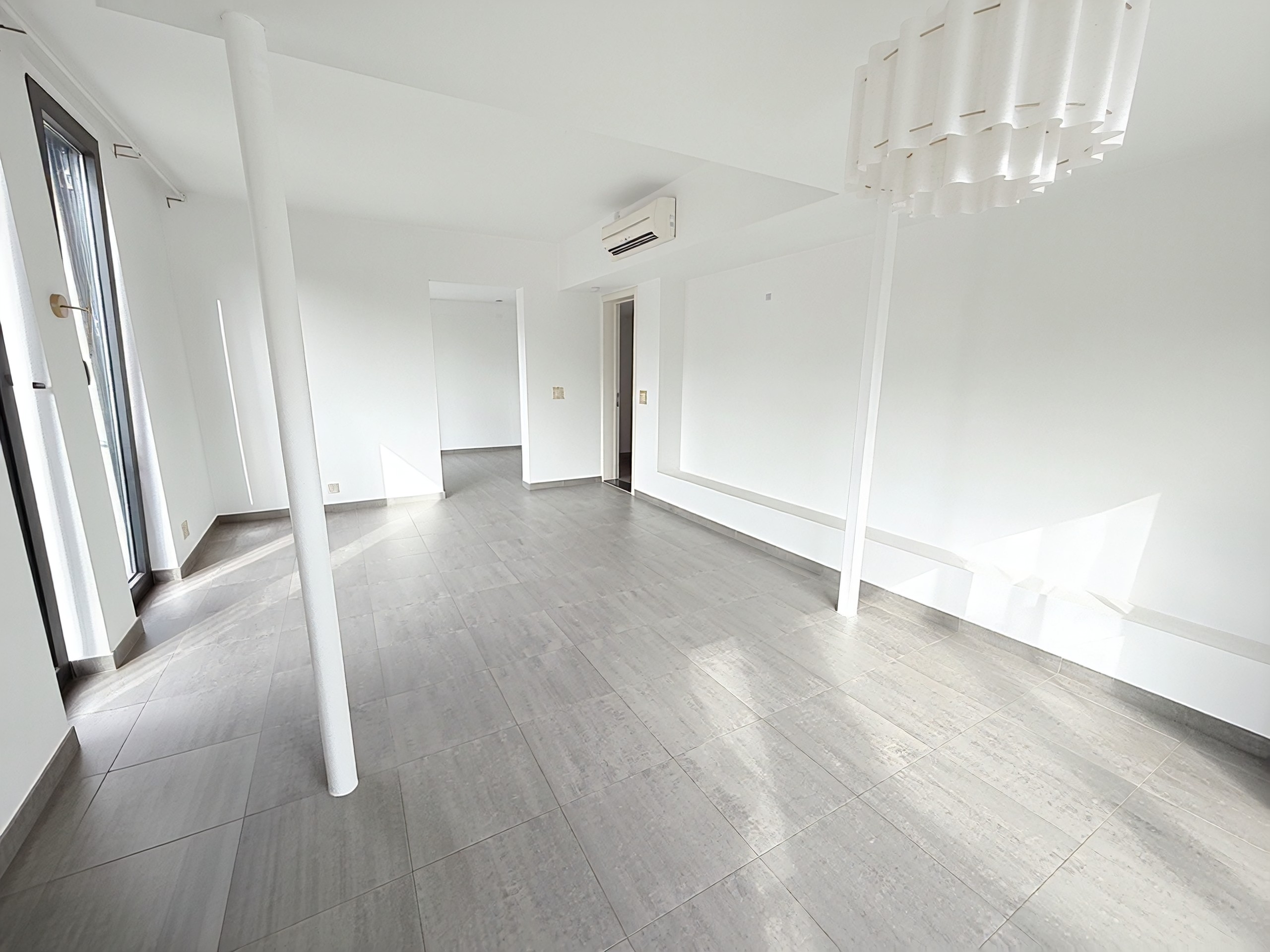 Duplex appartement in centrum Halle met terras - foto 5