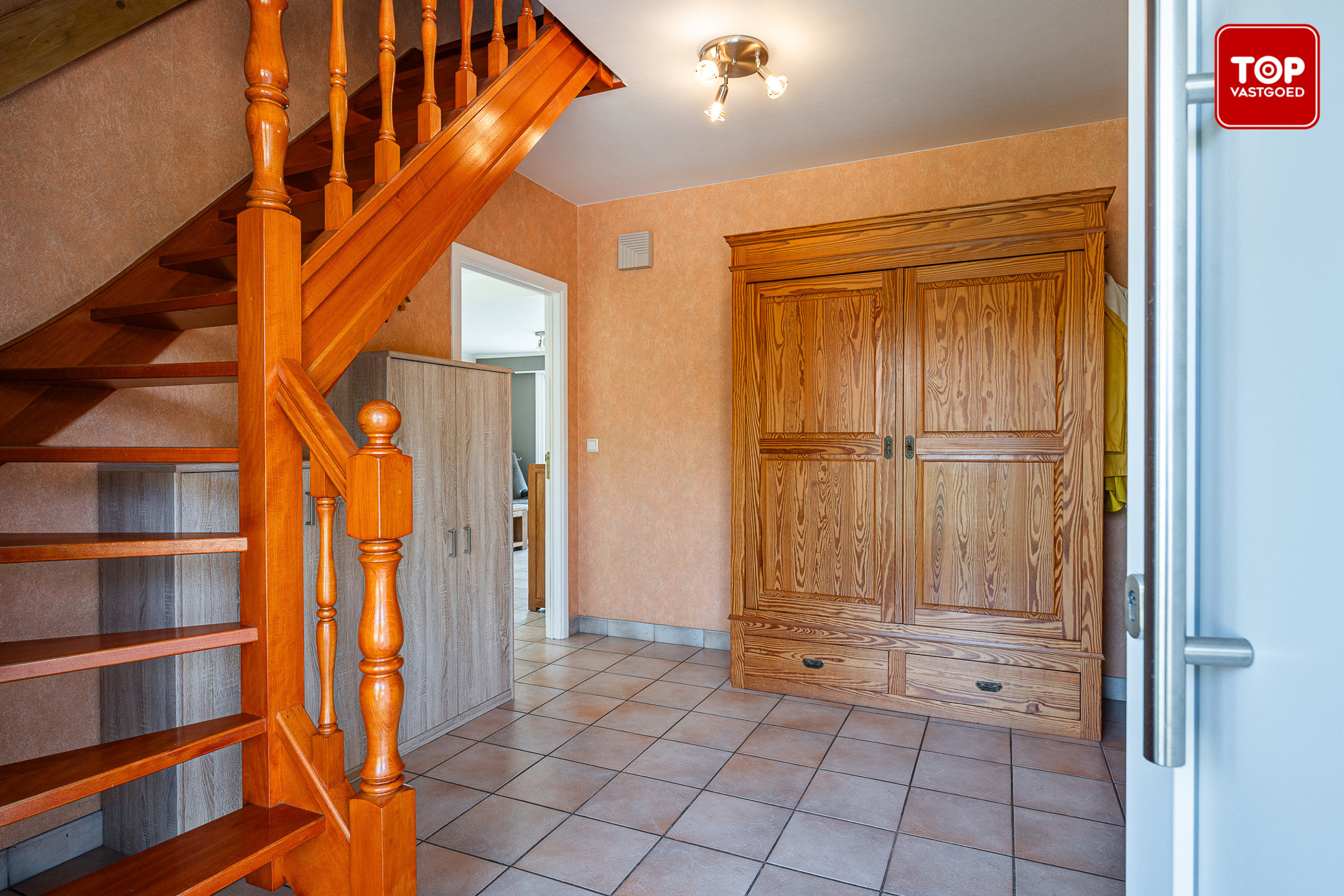 Instapklare woning met 3 slaapkamers in doodlopende straat.  - foto 3