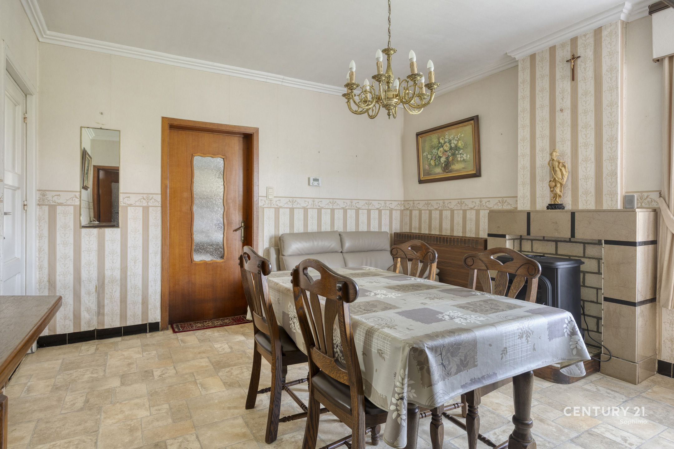 Charmante woning met 3 slaapkamers en veel potentieel - foto 4
