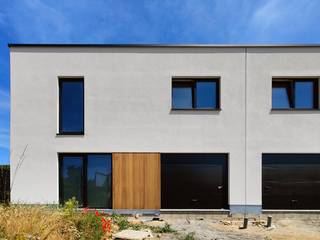 Immo3000 heeft 2 super knappe nieuwbouw woningen te koop in een autoluwe straat in Holsbeek (Nieuwrode). De 2 huizen staan elk op een ruim perceel...