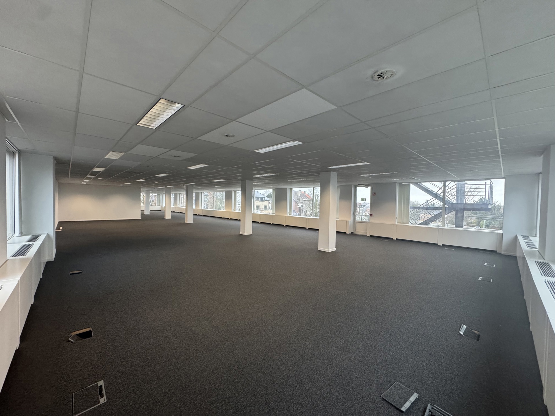 Commercial à louer à Diegem - photo 3