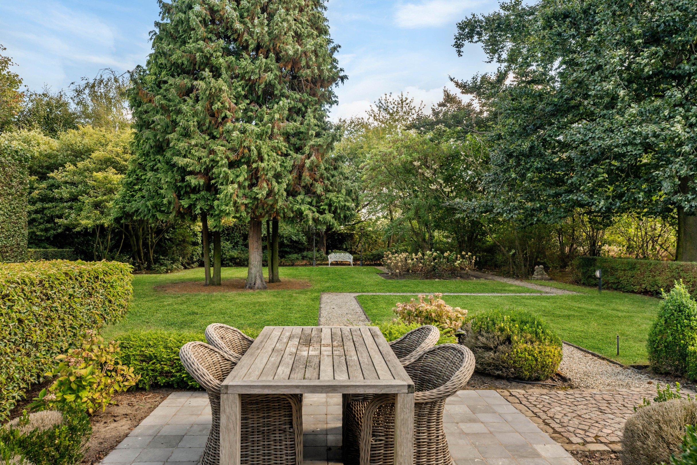 Ruime gezinswoning met uitbreidingsmogelijkheden te Hoogstraten! - foto 4