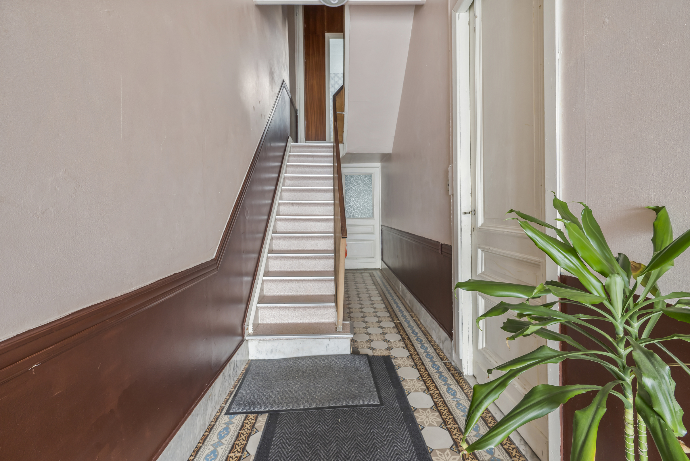 House for sale in Antwerp with 5 bedrooms - photo 1