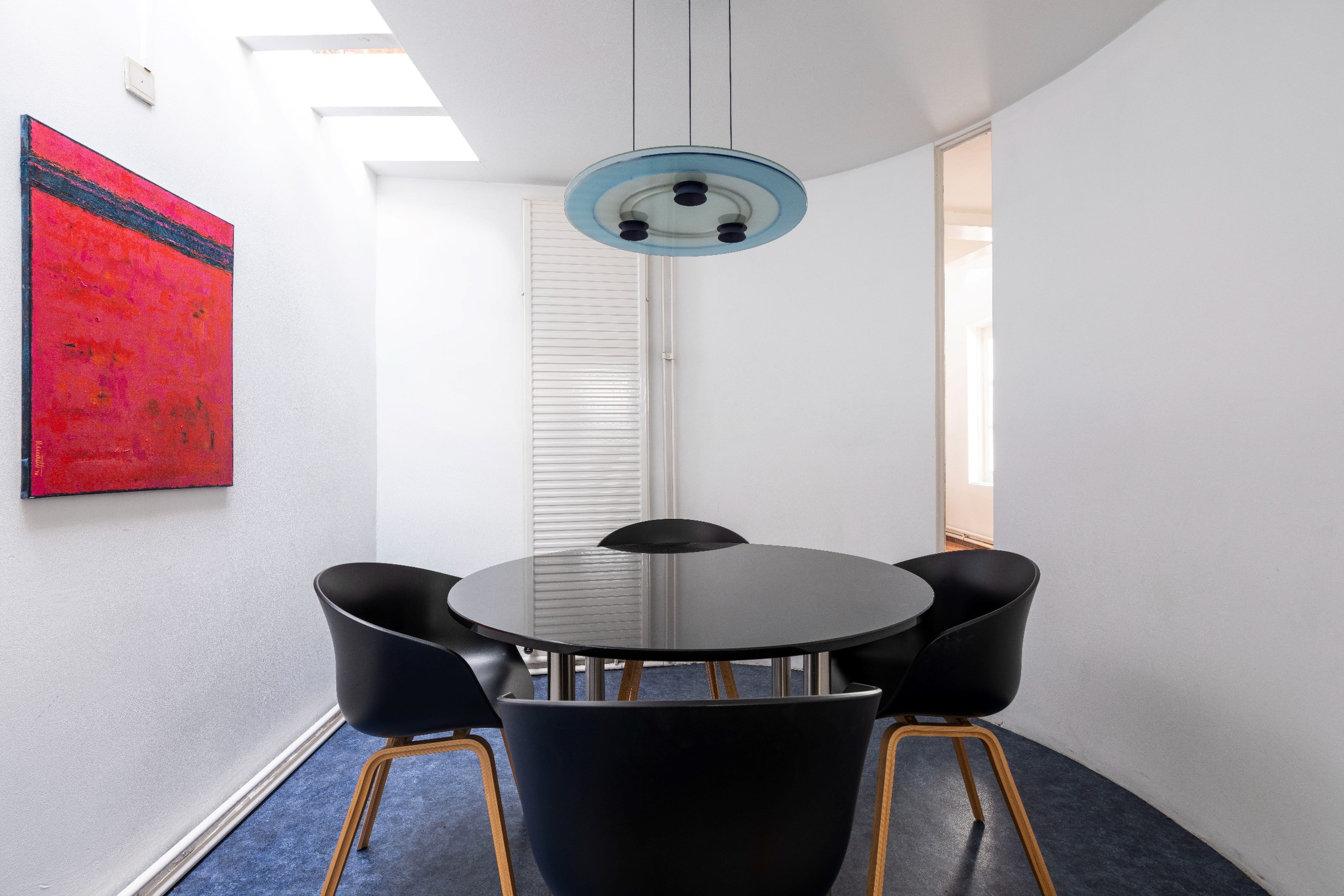 Handelspand van ca 180m² met bovengelegen ruim appartement met 4 slaapkamers en 2 badkamers - foto 4