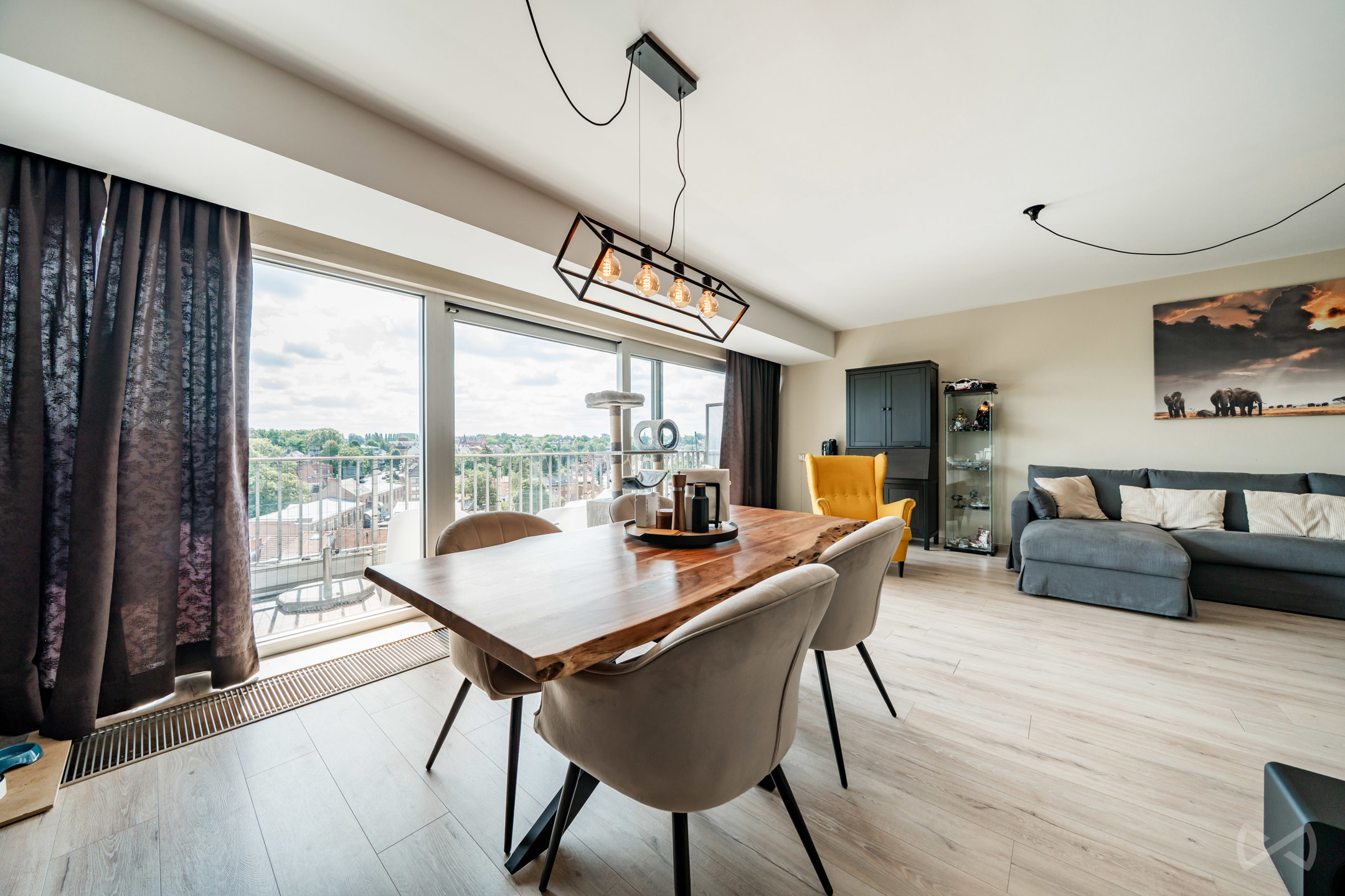 Prachtig appartement met 2 slaapkamers op de 9e verdieping, inclusief garage - foto 5