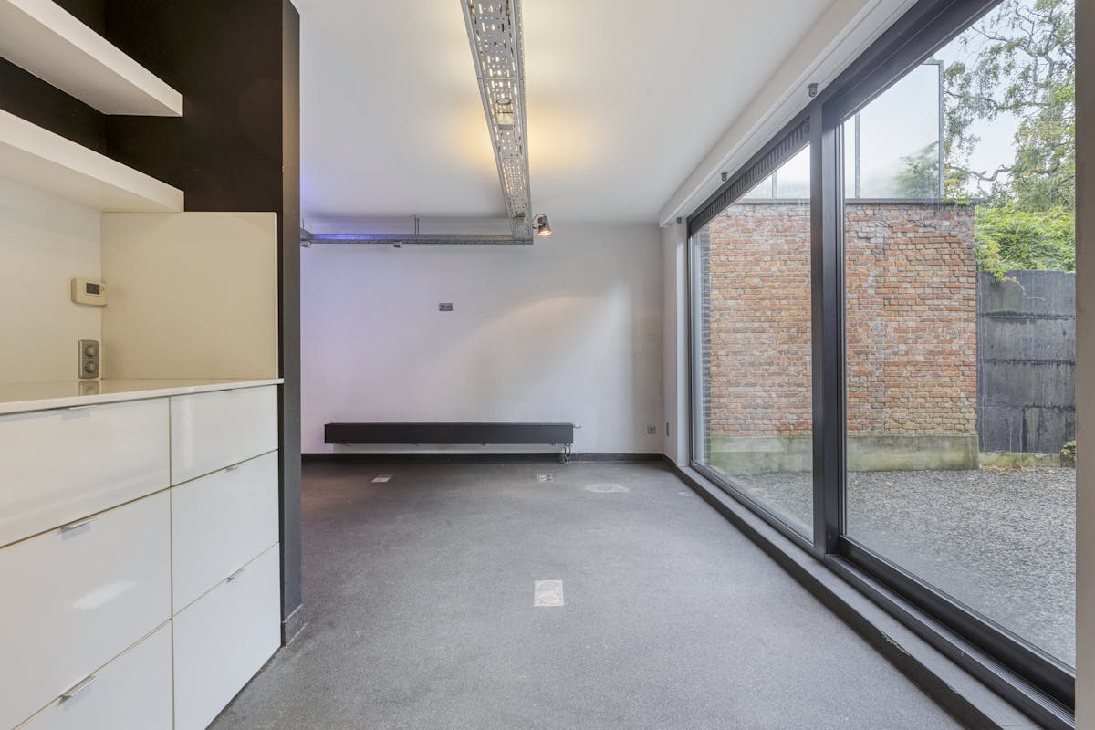 Studio with practice or office space in Borgerhout - photo 5
