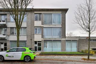 KIJKDAG ZATERDAG 13/12/2025 - INSCHRIJVINGE OP VOORHAND VERPLICHT - BIEDINGEN LOPEN TOT MAANDAG 15/12/2025 tot 18 UUR Nabij openbaar vervoer en 2...