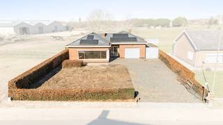 Te koop: open bebouwing in het centrum van Kampenhout, gelegen in een groene en residentiële omgeving met vrij zicht.Deze woning biedt een solide...