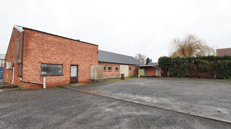 Commercial for rent in Roeselare - photo 1