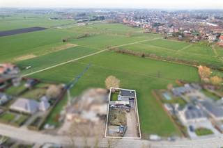  Nieuwbouwvilla in moderne stijl met polyvalent bijgebouw op gunstige locatie nabij het centrum van Hoogstraten.Deze woning dient nog te worden...