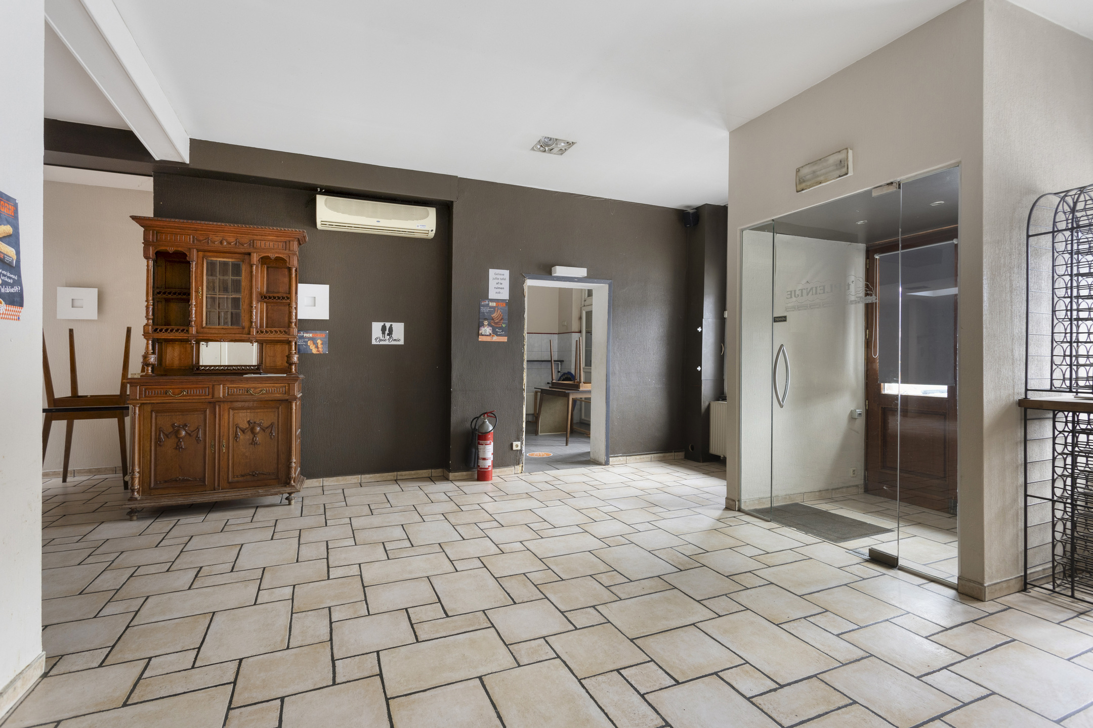Commercial property with residence near station Denderleeuw - photo 2