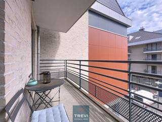 SOUS OPTION Fabelta. Magnifique appartement 2 chambres avec terrasse au 2e étage d'une jolie résidence récente avec ascenseur au coeur du centre...