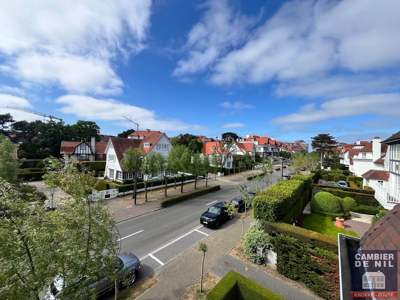 Prachtig ongemeubeld appartement op enkele stappen van het Albertplein! - foto 3
