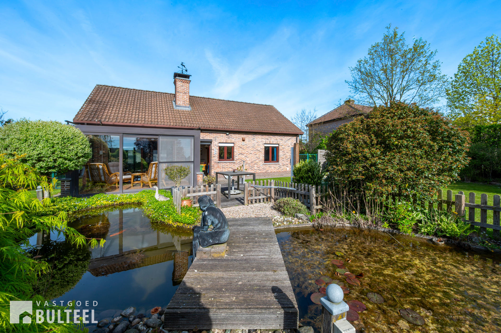 Instapklare woning met 3 slkrs en prachtige tuin. - foto 4
