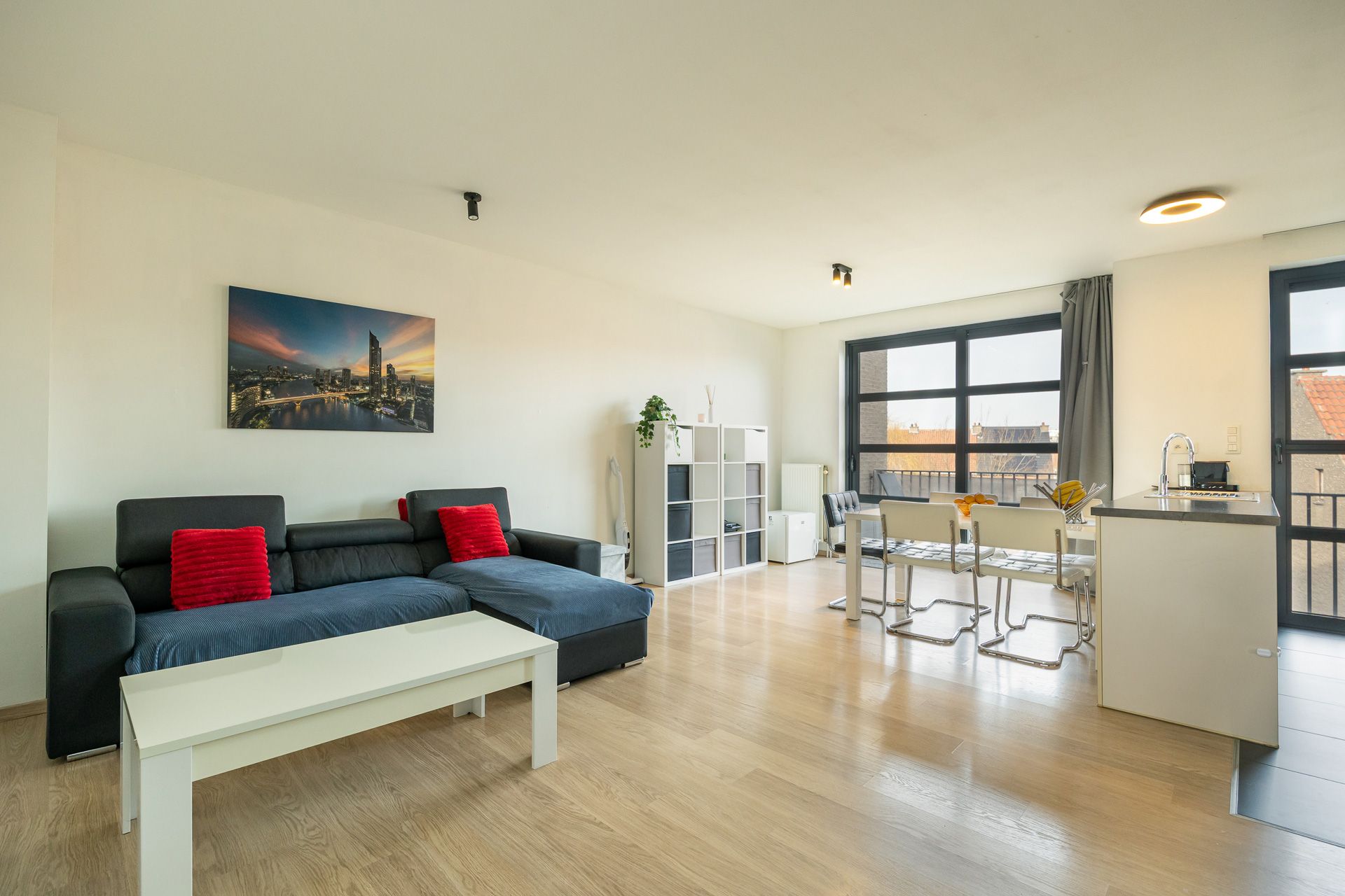 Lichtrijk 2-slaapkamerappartement op toplocatie in Hoboken! - foto 3