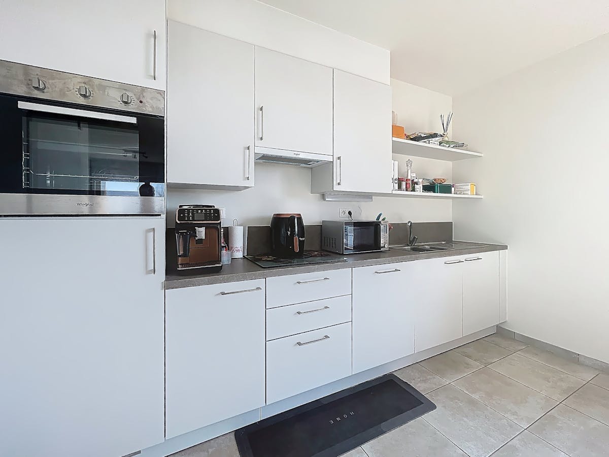 Cozy new-build apartment with 2 bedrooms in the heart of Aalter - photo 4