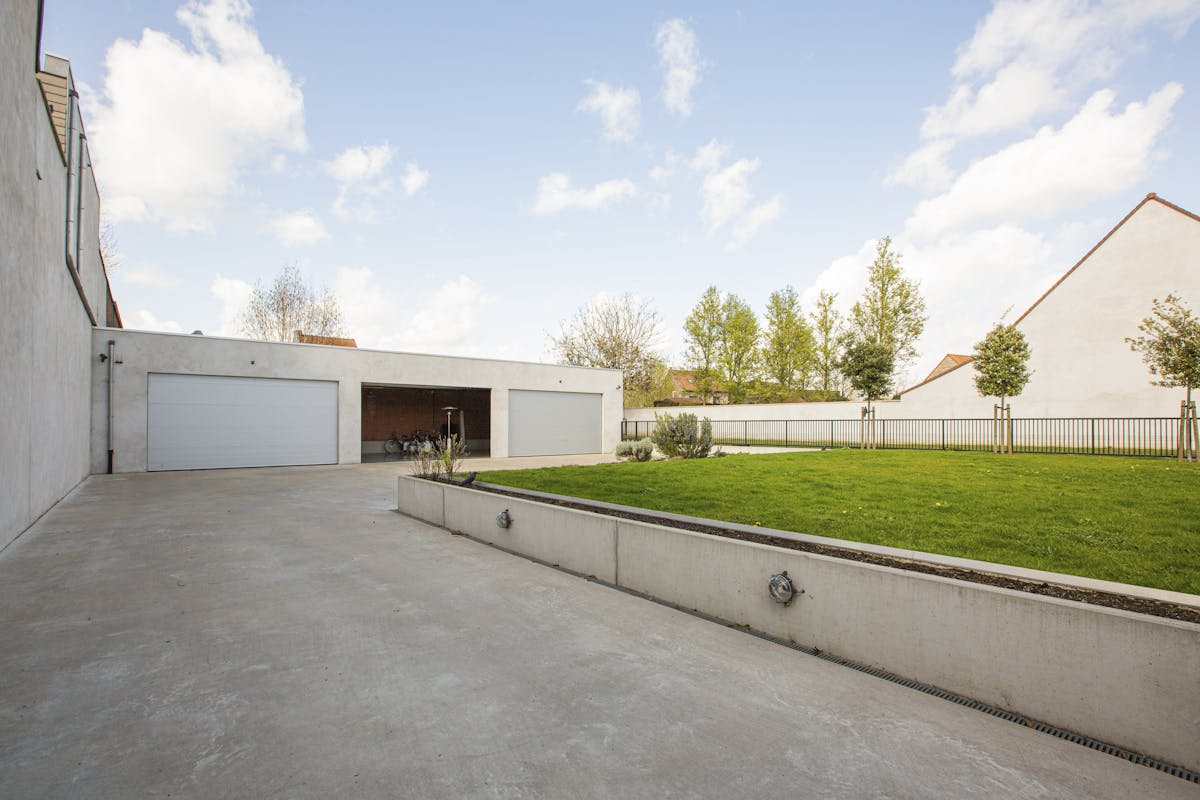 Magazijn van ca. 145 m² te koop in Lauwe! - foto 2