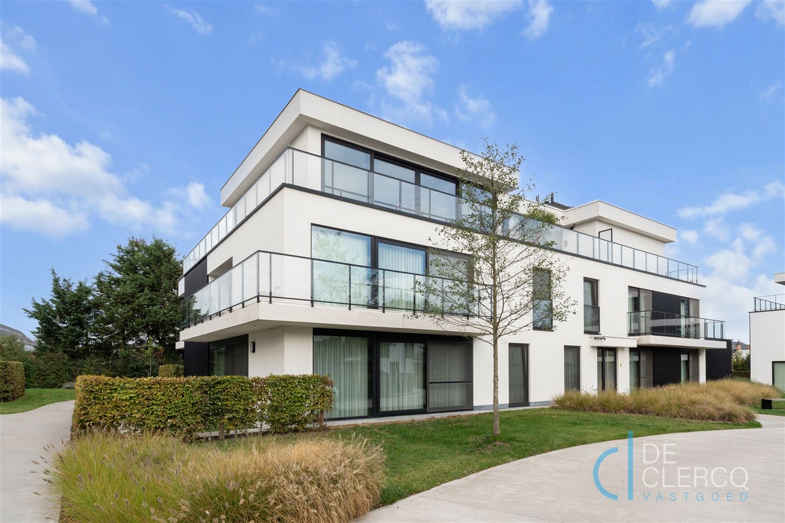 Tijdloos, modern penthouse te huur in centrum Lochristi!  - foto 1