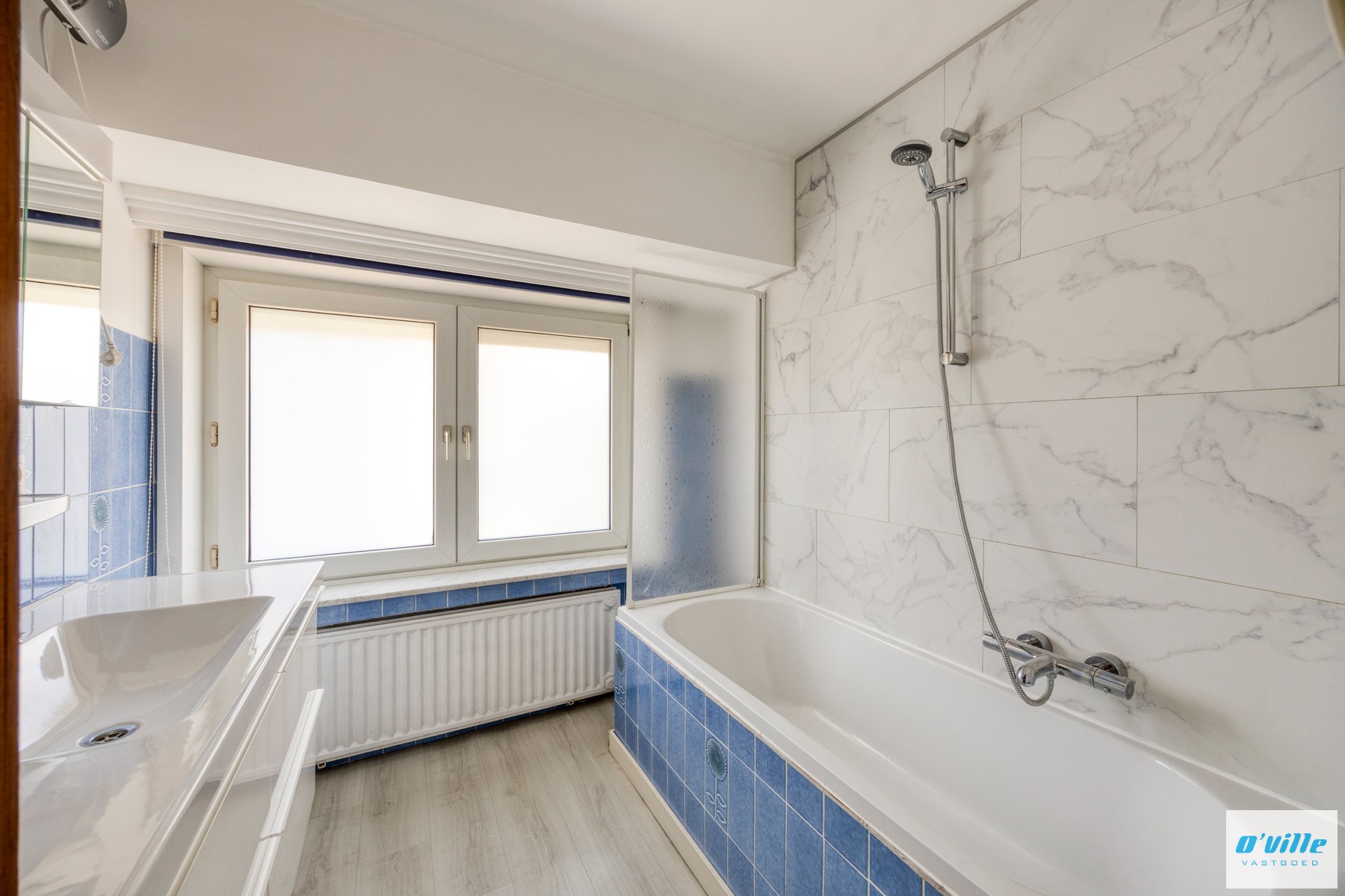 Mooie bel-etage uitstekende gelegen in het gegeerde Wezembeek-Oppem - foto 5