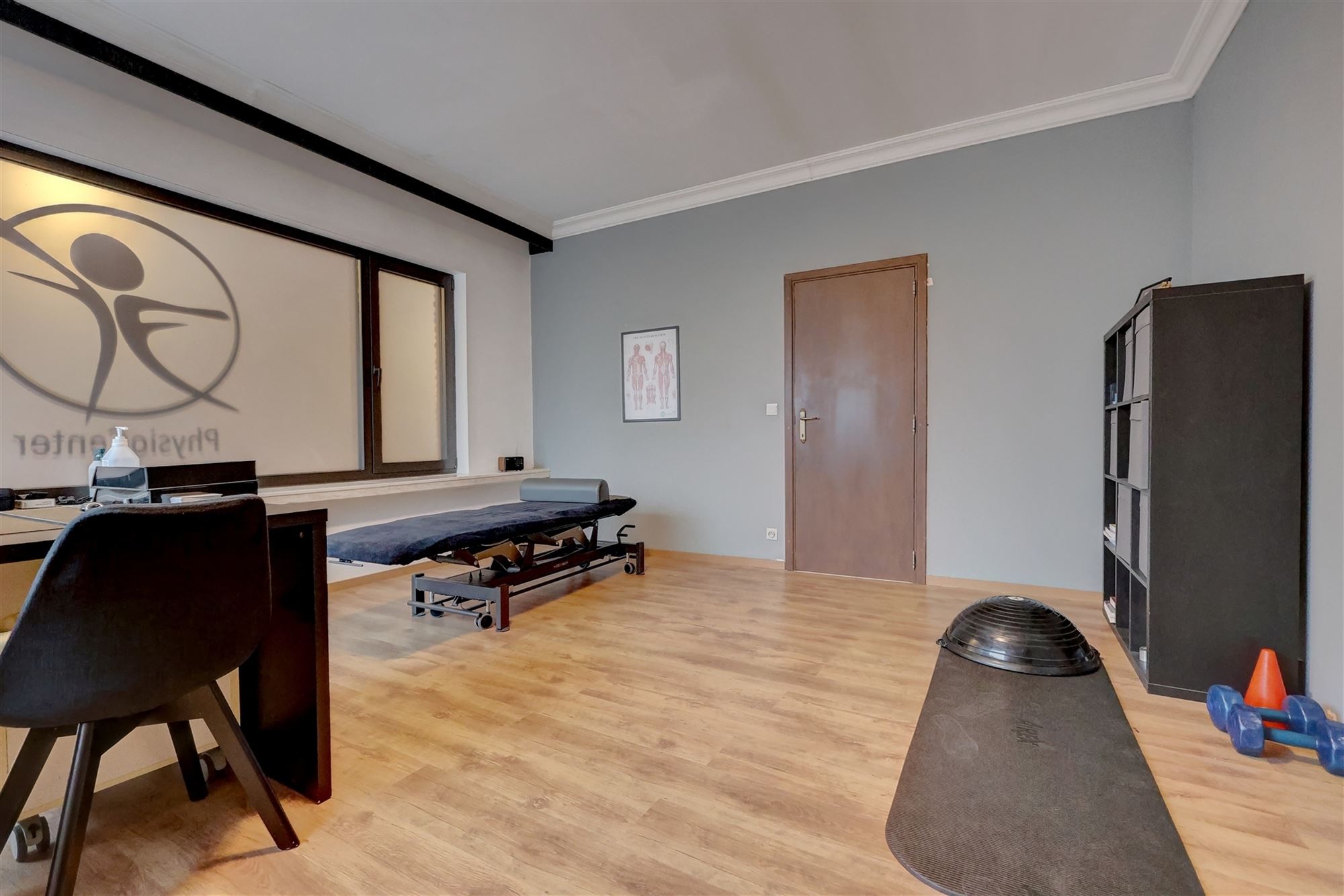 Handelsruimte in het hartje van Mechelen - foto 1