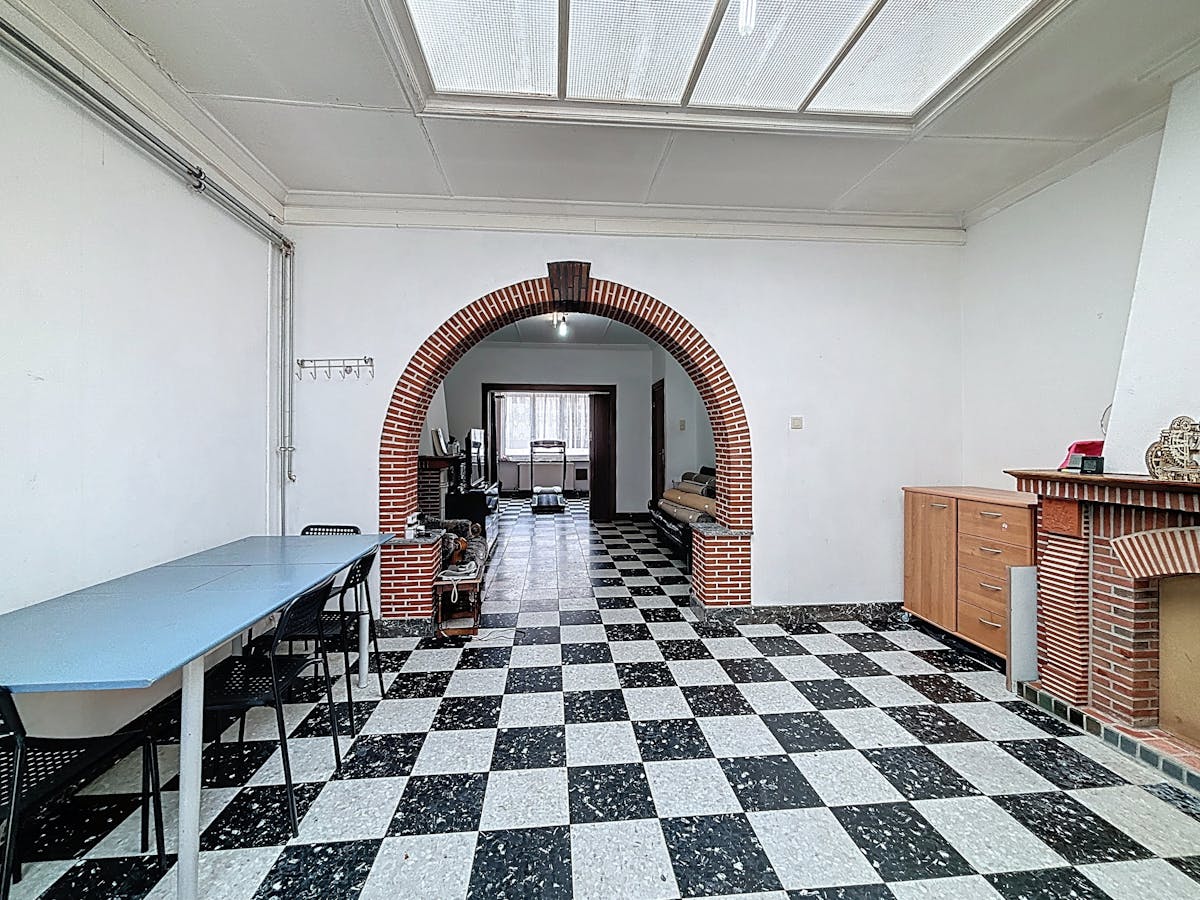 Te renoveren woning te koop in Kortrijk! - foto 5