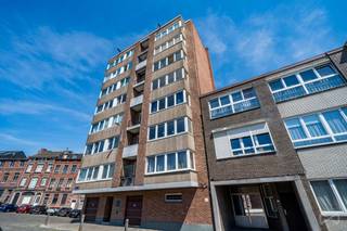 We Invest Liège et Milla ont le plaisir de vous présenter cet appartement 2 chambres idéalement situé à proximité des commerces, des écoles et...