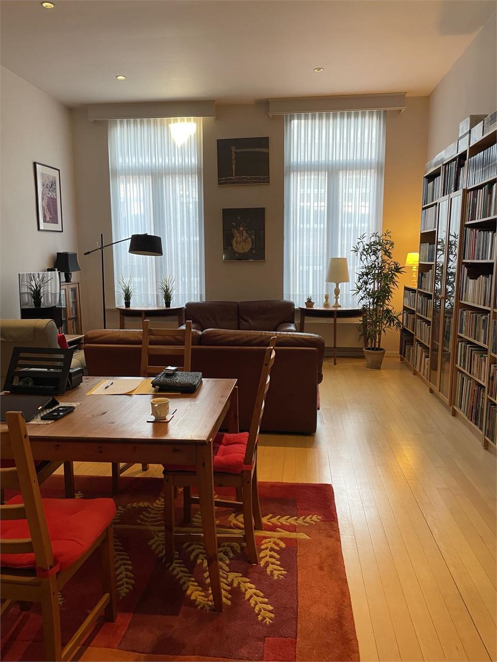 Zeer ruim appartement (3 SLK + 3 BDK) in hartje Mechelen - foto 2