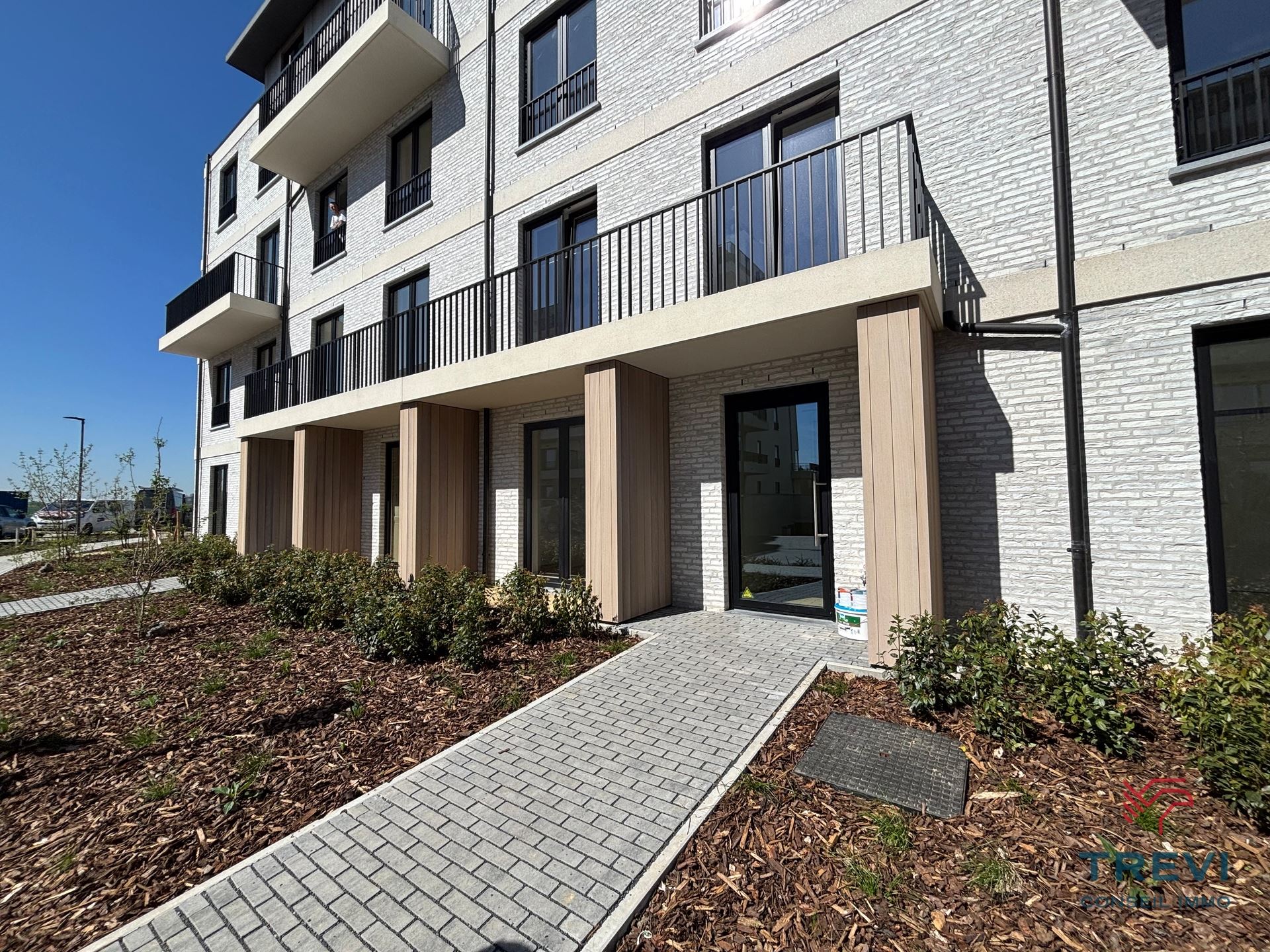 Superbe rez neuf 1 ch avec terrasse - photo 4